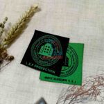 Label Woven untuk Identitas Produk pada pakaian premium