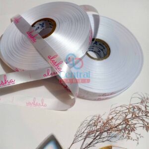 contoh label satin untuk produk pakaian